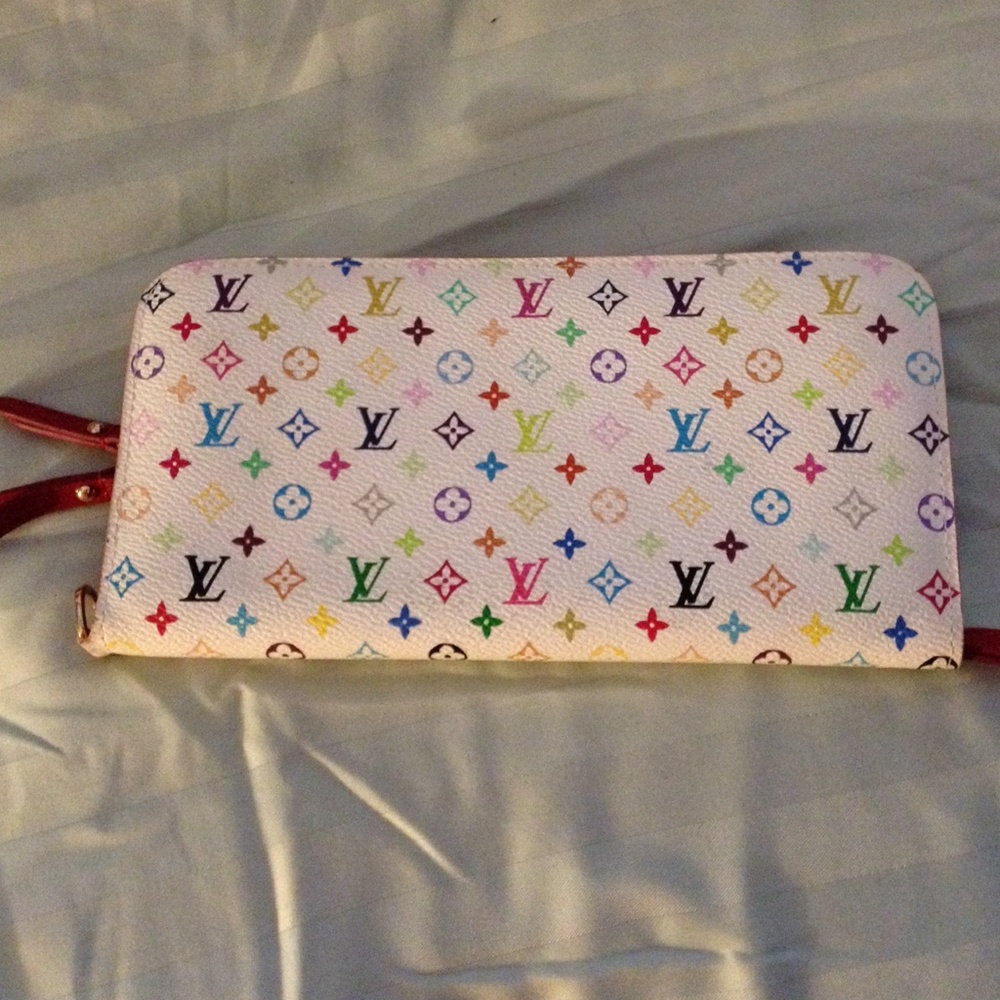- SOLD Authentic Louis Vuitton wallet